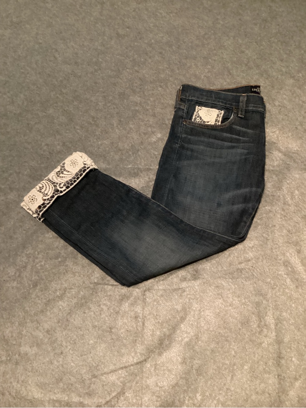 C52  Lucky Brand Dark Blue Ankle Jeans with White Lace Cuff
